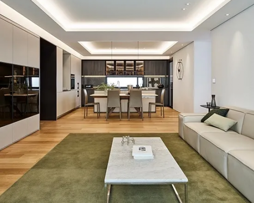 SEAMLESS HOUSE